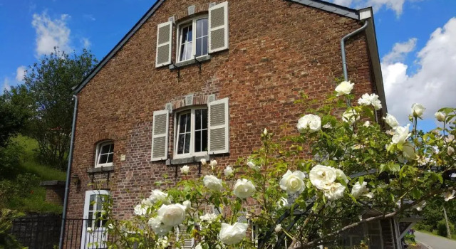 Les2sources Bike-B&B, Забронировать Отель Рошфор провинция Намюр