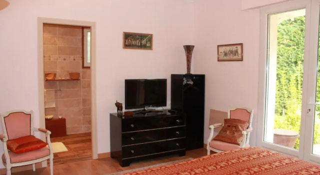 Номер Deluxe La Villa Topi