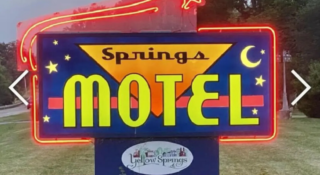 Yellow Springs Motel, Varaa Motelli Yellow Springs hotellit, joissa on pysäköinti, Pysäköinti