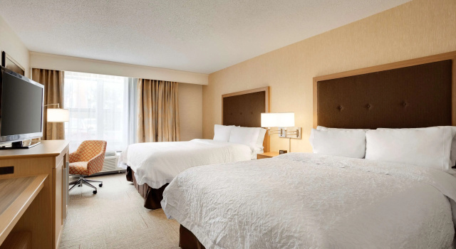 Hampton Inn & Suites Cleveland-Independence, Забронировать Отель Индепенденс Cuyahoga Valley National Park