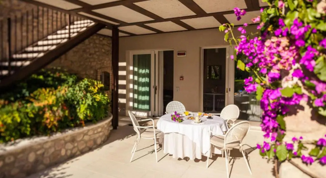 Люкс с видом на сад Quercia Belvedere Relais
