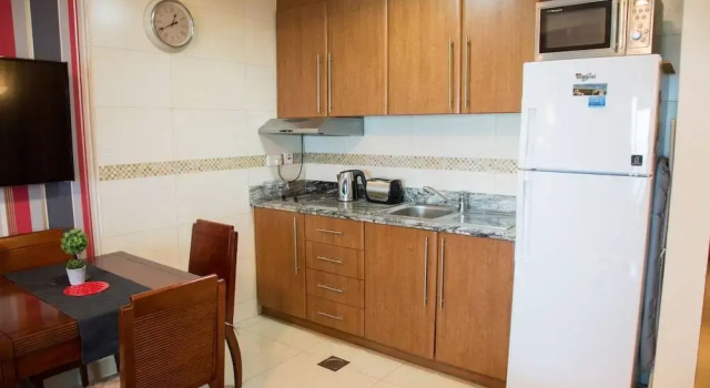 Saba Tower 2, Забронировать Отель Отели Дубая с бассейном, Бассейн