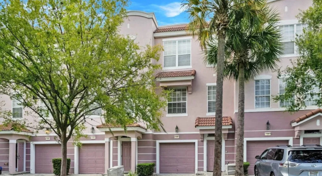 NEW Tastefully Designed Town Home. Close to Attractions, Steps From Convention Center! 3br/3ba #3vc138, Забронировать Отель Орландо Диснейуорлд Орландо