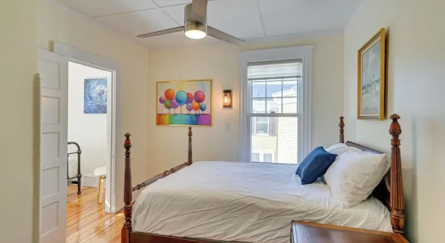 Spacious Historic Home in the Berkshires!, Забронировать Дом для отпуска Питсфилд Jiminy Peak