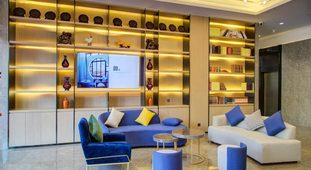 Starway Hotel Zhengzhou Xingyang New Area, Забронировать Отель Yingyang Хэнань