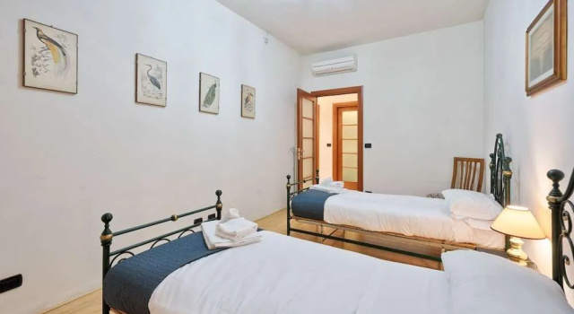 Roomy Apartment Borgo San Paolo