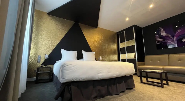 Трёхместный номер Comfort LOGIS Hôtel Borel