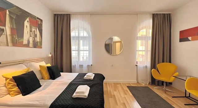 Hotel77, Забронировать Отель Отели Замосць с парковкой, Парковка