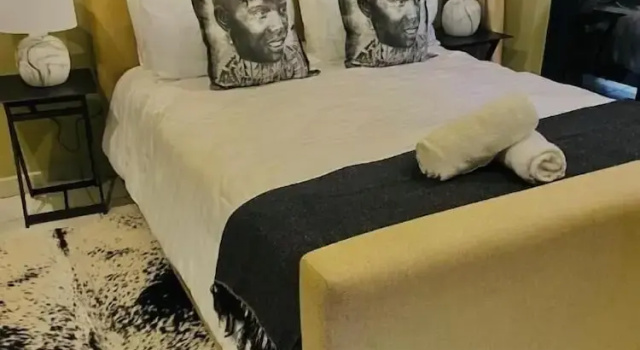 Вилла Lake Villa Hartebees