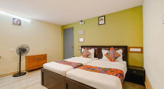 Via La Palma Residency - Bellandur, Забронировать Отель Отели Бангалора 3 звезды, 3*