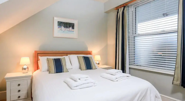 22 The Salcombe, Varaa Lomakoti Salcombe hotellit, joissa on uima-allas, Uima-allas