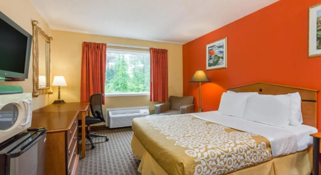 Номер Standard Days Inn by Wyndham Chincoteague Island