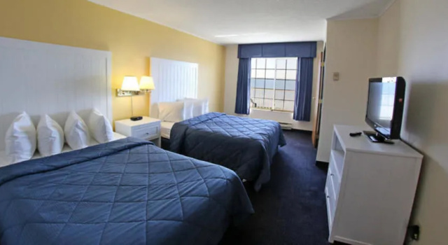 Breakers Resort Lakeside, Rezerwuj Ośrodek wypoczynkowy St Ignace Michigan