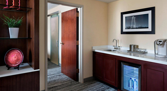 Двухместный клубный номер Standard Marriott DFW Airport South