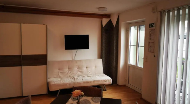 Полулюкс Geinberg Suites & Vianova Lodges