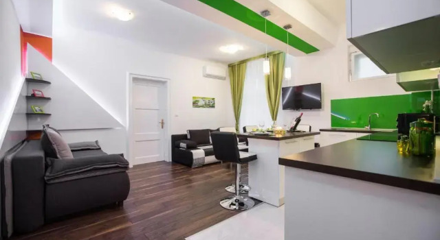 VisitZagreb Emerald, Забронировать Отель Отели Загреба 4 звезды, рядом с Ethnographic Museum Zagreb, 4*