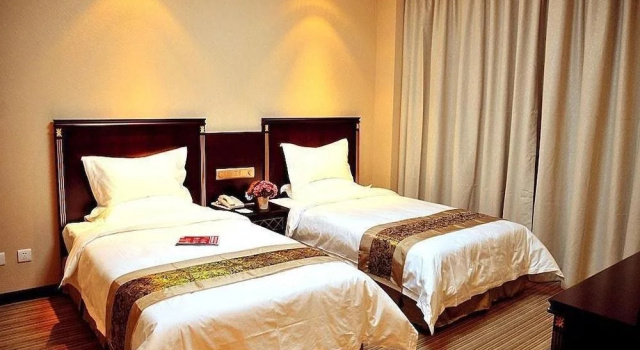 Yellow River Pearl Hotel, Rezerwuj Hotel Hotele w Ningxia z Parkingiem, Parking