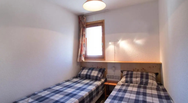 Appartement Aussois, 2 pièces, 4 personnes - FR-1-508-148, Забронировать Апартаменты/квартира Отели Maurienne Valley с парковкой, Парковка