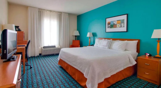 Номер Standard Fairfield Inn & Suites by Marriott Clermont