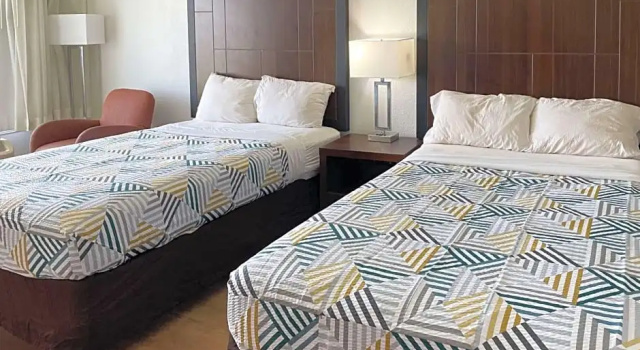 Четырёхместный номер Standard Motel 6 Opelika AL