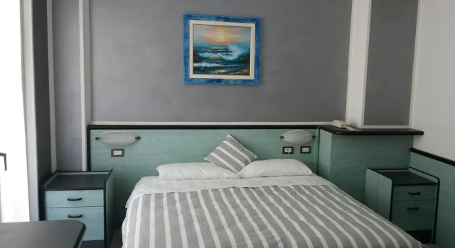 Четырёхместный номер Standard с балконом Hotel San Nazario