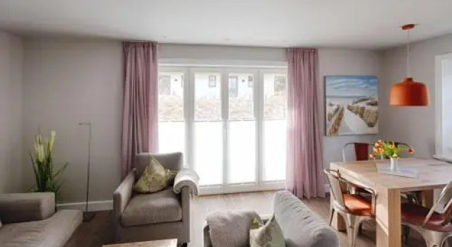 Rantum Dorf - Ferienappartments im alten Inselbahnhof, Rezervați Apartament Rantum Sylt