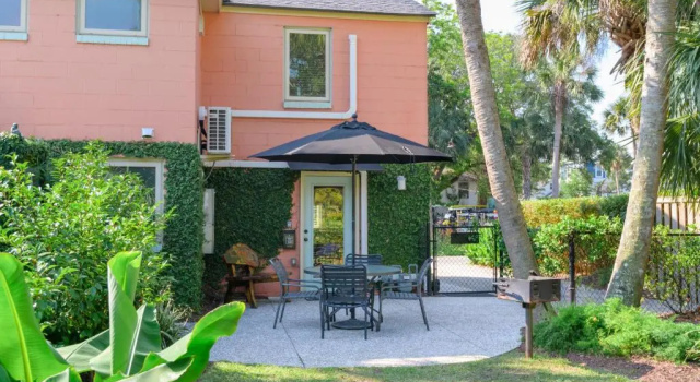 Folly Vacation 114A Townhouse near the beach, pet friendly, Забронировать Отель Фоли-Бич Lowcountry