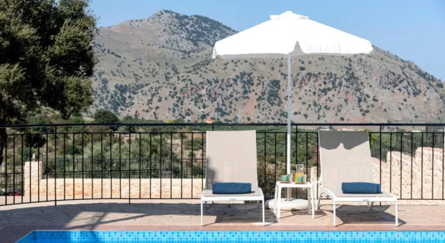 Вилла Villa Kermes Heated Pool