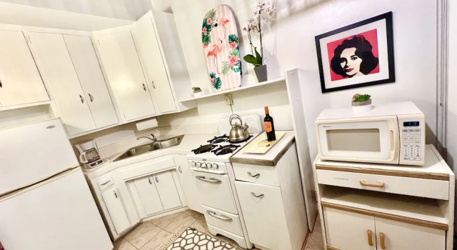 Двухместное бунгало A PLACE IN THE SUN Hotel - ADULTS ONLY Big Units, 24h Heated Pool & Spa in 1 Acre Park Prime Location, DOG Friendly, TOP Midcentury Modern Boutique Hotel