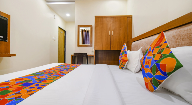 Fabhotel Atharv