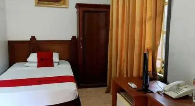 Одноместный номер Standard RedDoorz near Pantai Falajawa Kota Ternate
