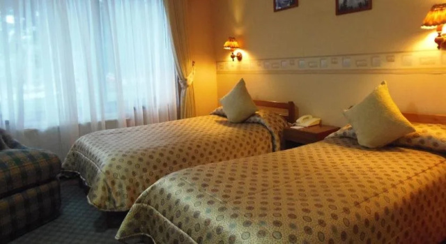 Hotel Departamentos del Sur, Забронировать Отель Отели Лос-Лагоса 4 звезды, 4*