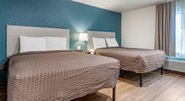 Четырёхместная студия Standard WoodSpring Suites Brunswick