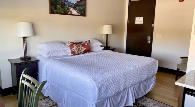 Номер Deluxe Iron Springs Adventure Resort & RV Park