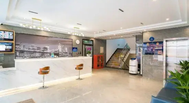 Super 8 Collection Hotel (Beijing International Trade Jianguomen)