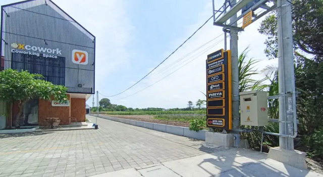 OFO Kost Premium Kampung Inggris Pare Syariah Mitra RedDoorz, Rezervovat Hotel East Java hotely s parkováním, Parkování