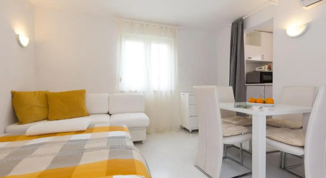 Apartments Bernarda, Забронировать Апартаменты/квартира Skrbčići остров Крк