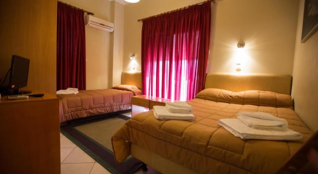 Трёхместный номер Standard Hotel Niki
