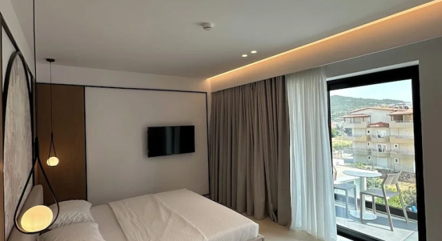 Двухместный номер Deluxe с балконом Colosseum Hotel