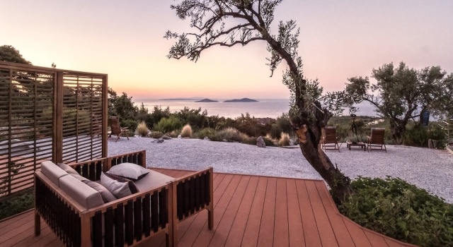 Люкс Executive с балконом The Infinity 180 Luxury Suites
