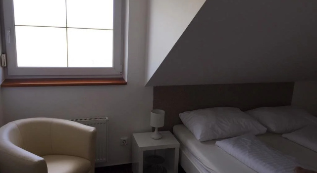 Penzion Rozkoš, Reservar Hotel Pruhonice Central Bohemia