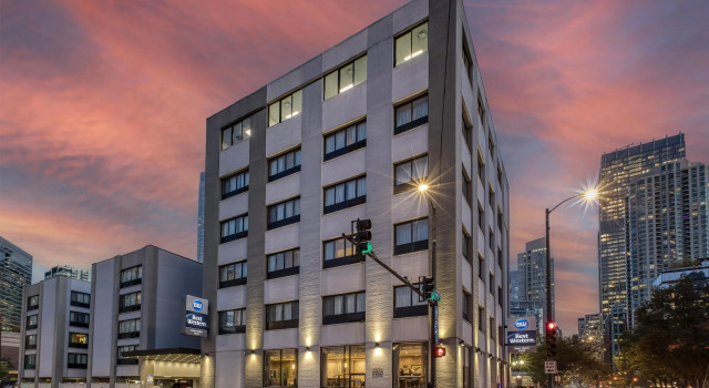 Best Western Chicago Downtown-River North, Забронировать Отель Отели Ривер-Норт с парковкой, Парковка