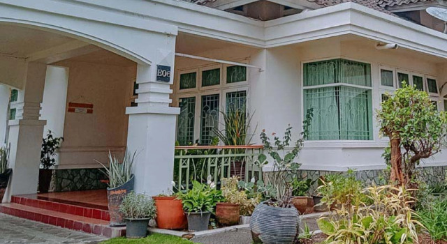 Villa Lotus E06 Syariah RedPartner, Đặt Biệt thự Cipanas West Java