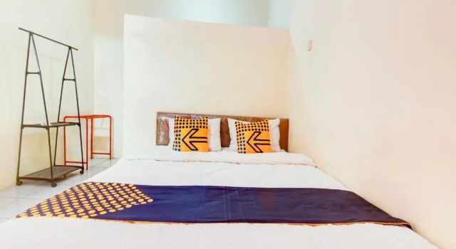 Standart çift kişilik oda Hotel O Nakula Sadewa