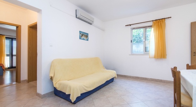 Apartment Matea, Забронировать Апартаменты/квартира Убли Остров Ластово