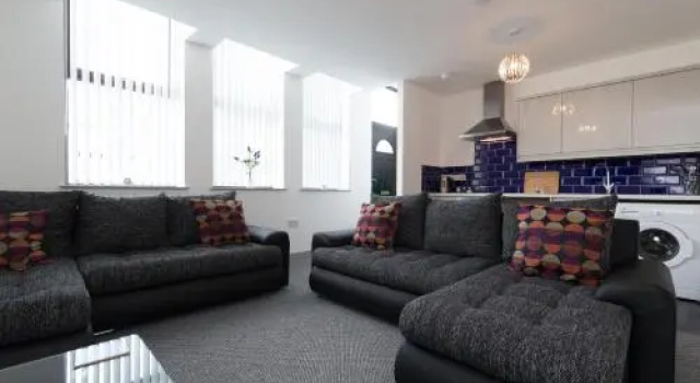 Smithfield Apartments by YourStays - Gated Apartments with private car park in City Centre, Забронировать Апартаменты/квартира Сток-он-Трент Стаффордшир, рядом с Театр Regent
