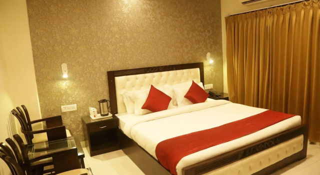 Hotel Eurasia, Забронировать Отель Отели Jaipur Region с завтраком, Завтраки