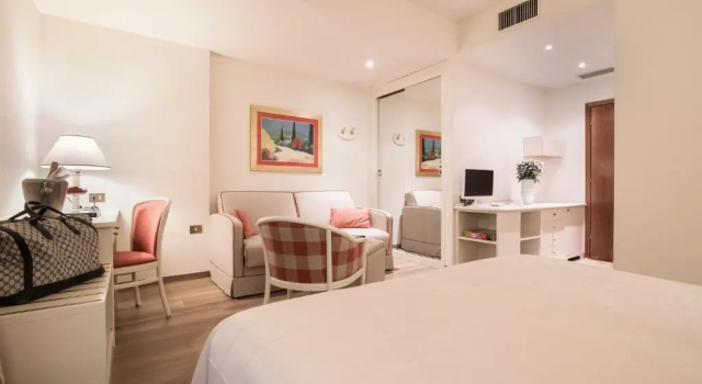 Двухместный номер Superior с красивым видом из окна Relais Santa Chiara Hotel by Double Hospitality