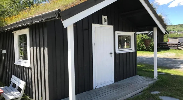 Коттедж c 1 комнатой с красивым видом из окна Granmo Camping
