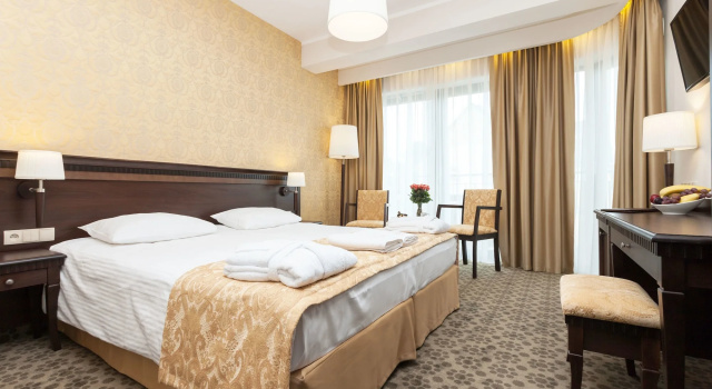 Hotel Lambert Medical Spa, Забронировать Курортный отель Устроне-Морске Kolobrzeg Region